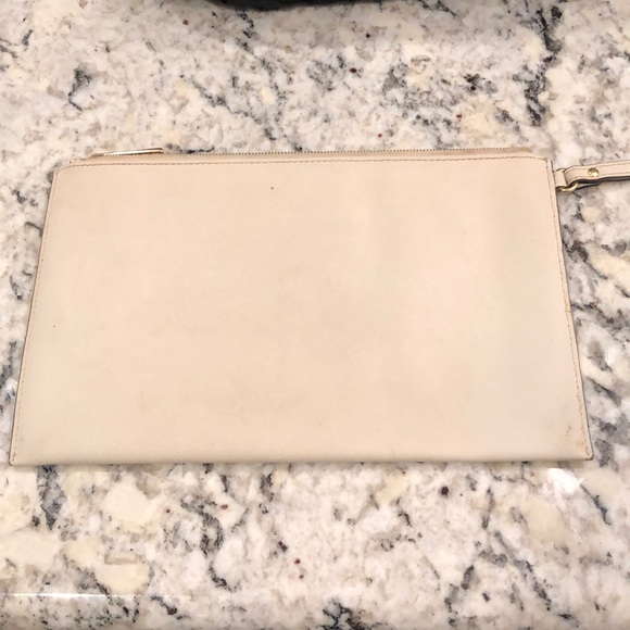 Michael Kors cream studded clutch/wristlet - Picture 3 of 8